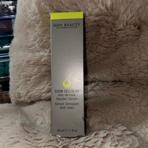 Juice Beauty Stem Cellular Anti-Wrinkle Booster Serum - Brand New!